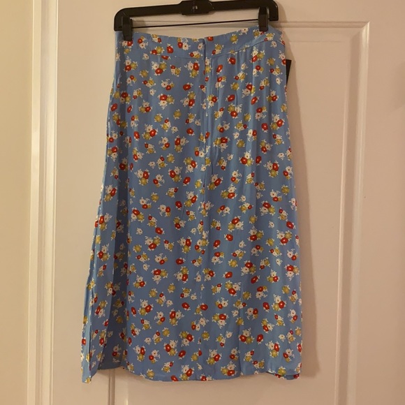 New Faithfull the Brand Floral Racquel Skirt 8 - Picture 4 of 8